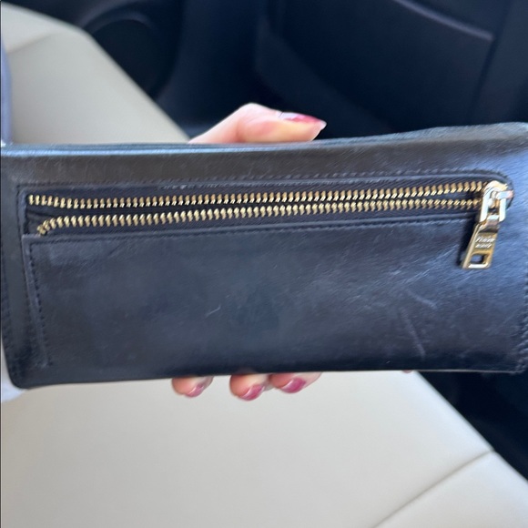 Good quality pink leather Prada wallet! - Picture 7 of 11
